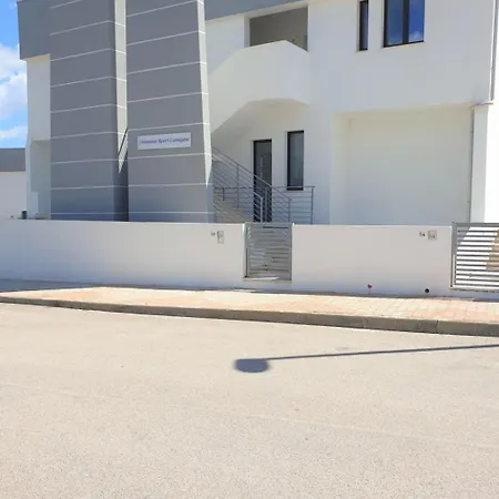 Mit Terrasse By Interhome Daire
