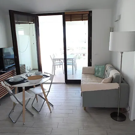Mit Terrasse By Interhome