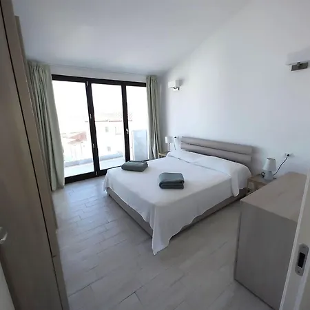דירה Mit Terrasse By Interhome קניגיונה