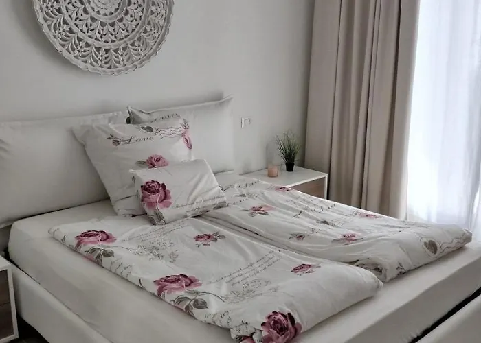 Mit Terrasse By Interhome * Cannigione