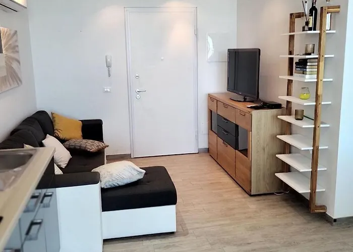 Daire Mit Terrasse By Interhome Cannigione