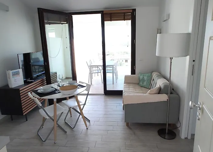 Mit Terrasse By Interhome